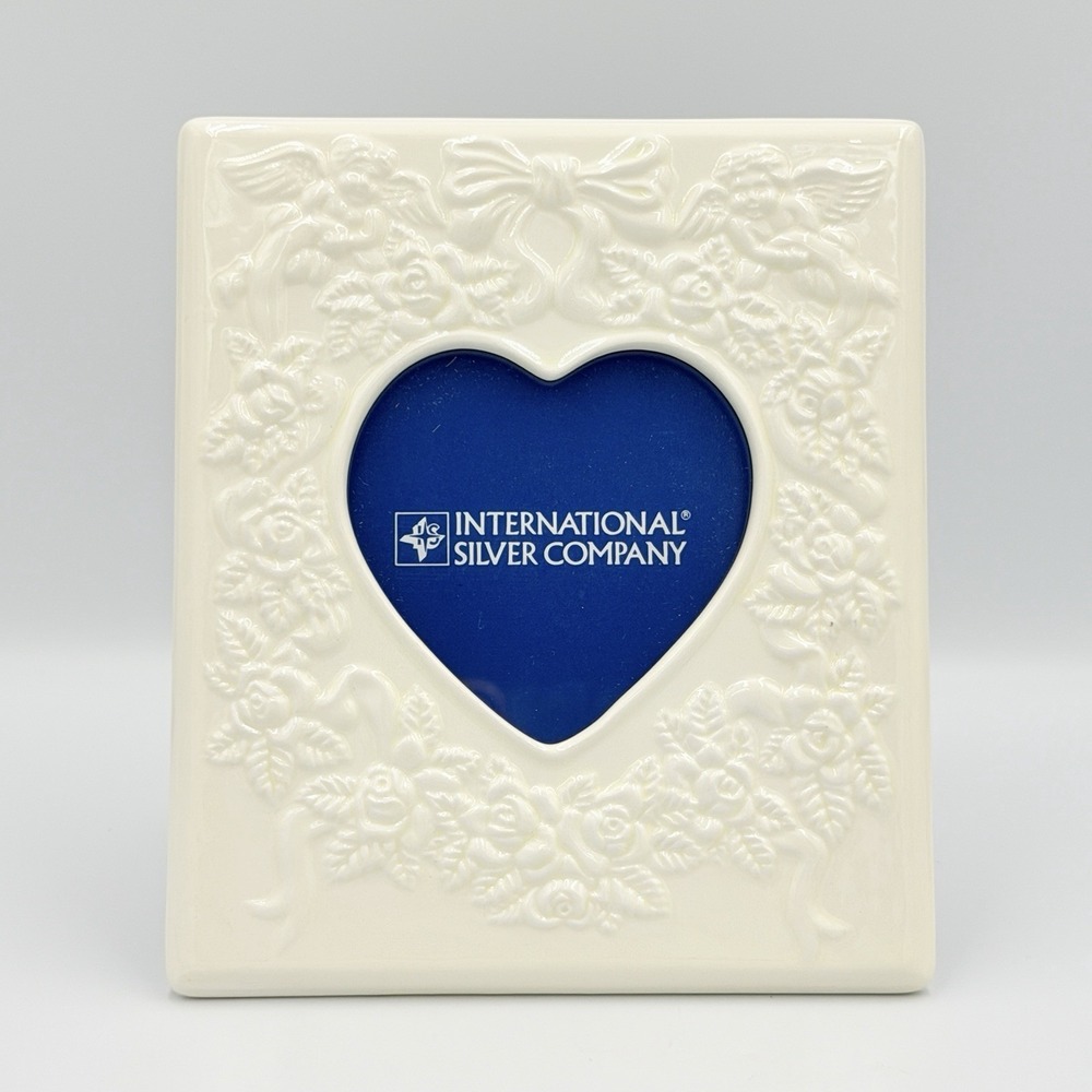 ISC Cherub Heart Picture Frame White Resin Roses Bow 4x4 Romantic Cottage Decor